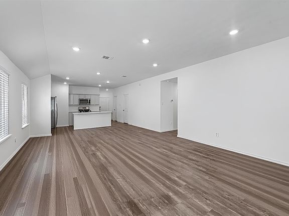 4th image of 15120 Lavender Mist Ct