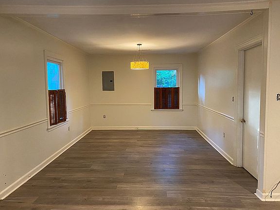 3rd image of 316 Lauderdale Ave