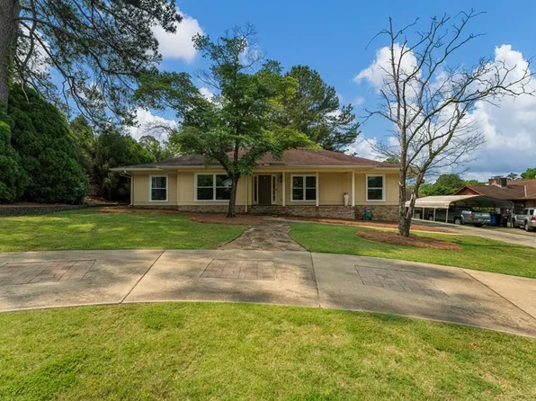 3342 Chesley Dr, Columbus, GA 31909