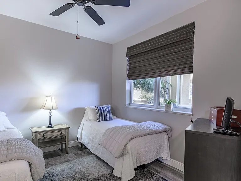 3313 Sunset Key Cir #107 — Photo 40