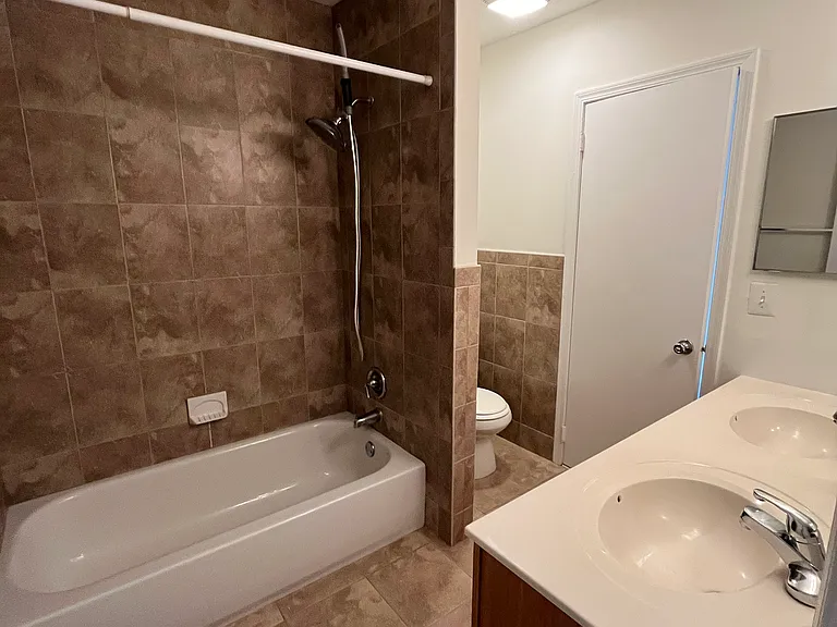 37 Winston Ct #37 — Photo 10