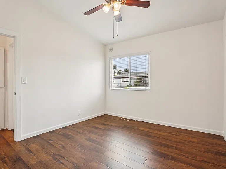 2675 Arlington Ave & 3105 W 27th St — Photo 27