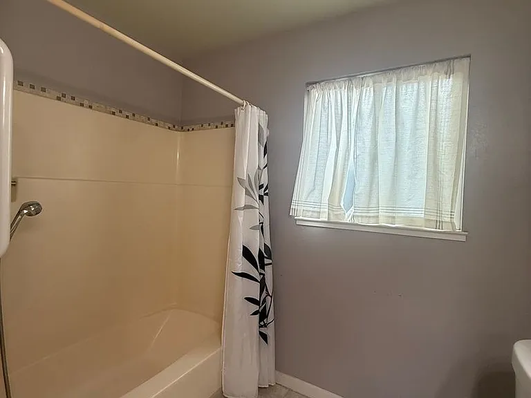 501 Tuttle Ave — Photo 10