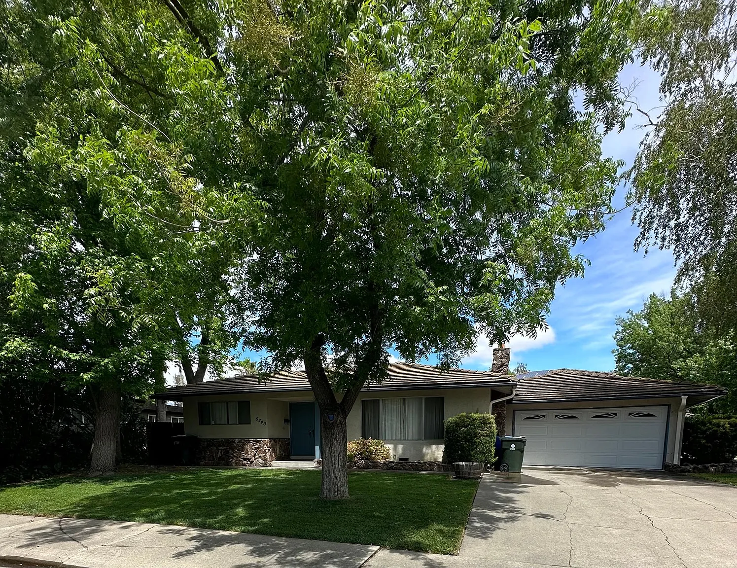 6740 Arabella Way photo 1