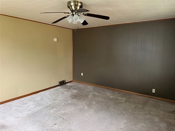 5th image of 1111 Pollock Ave