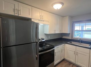 72 Oak St #7, Dover, NH 03820