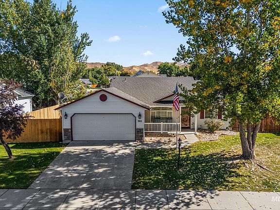 2nd image of 3013 Mimosa Ln