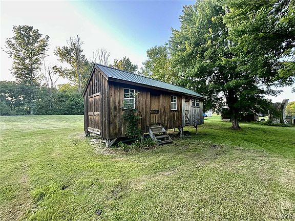 3rd image of 2810 Lot 6 #26