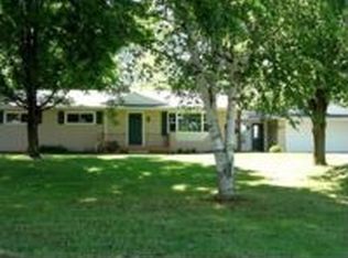 1083 N College Rd, Mason, MI 48854