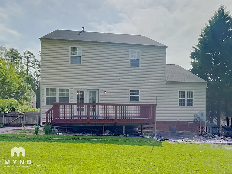 1085 Vauxhall Dr — Photo 17