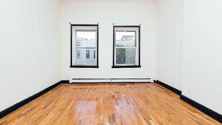 1st image of 197 Stockholm St APT 3R