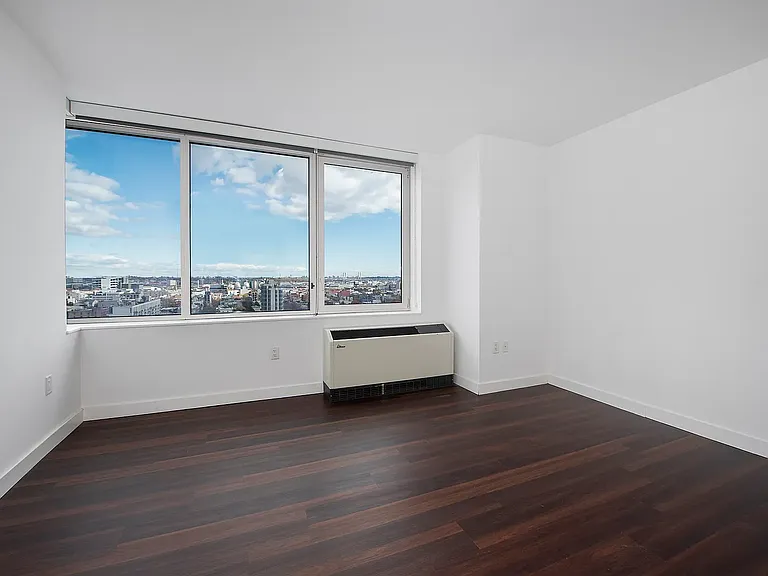 21 India St #T1607 — Photo 6