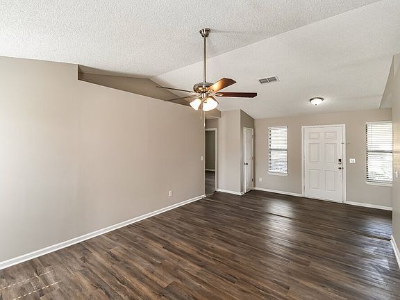 5th image of 7538 Allspice Cir N