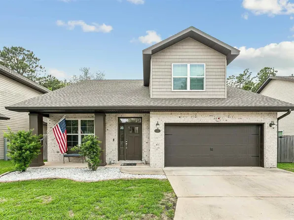 2303 Hadleigh Hills Ct, Navarre, FL 32566