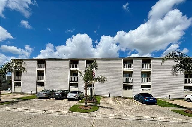 1st image of 2330 Edenborn Ave APT 120