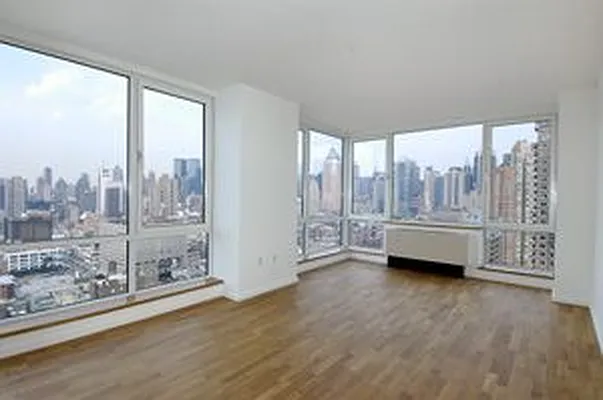 Sold by Douglas Elliman | media 26