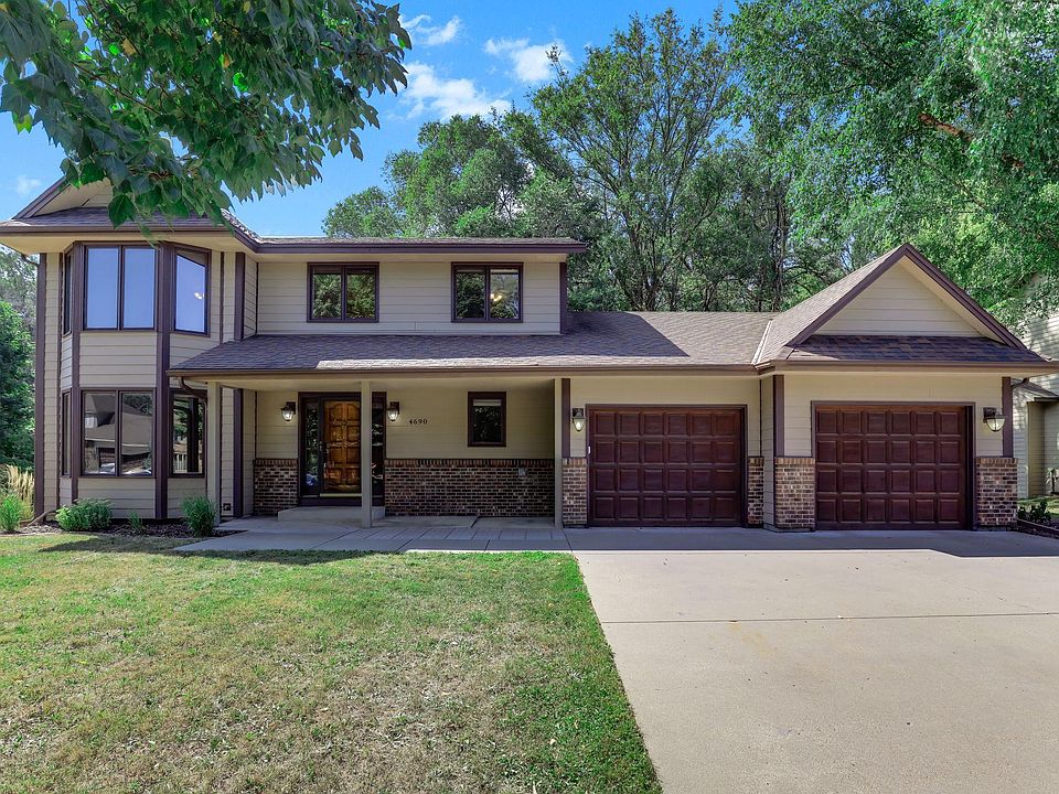 1st image of 4690 Parkridge Dr