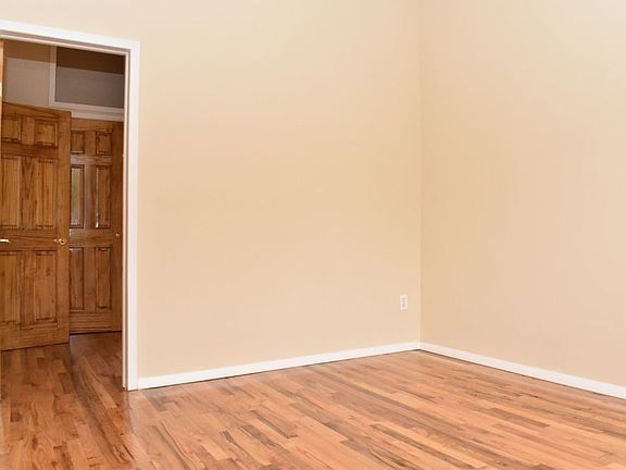 5th image of 506 W 170th St APT 19