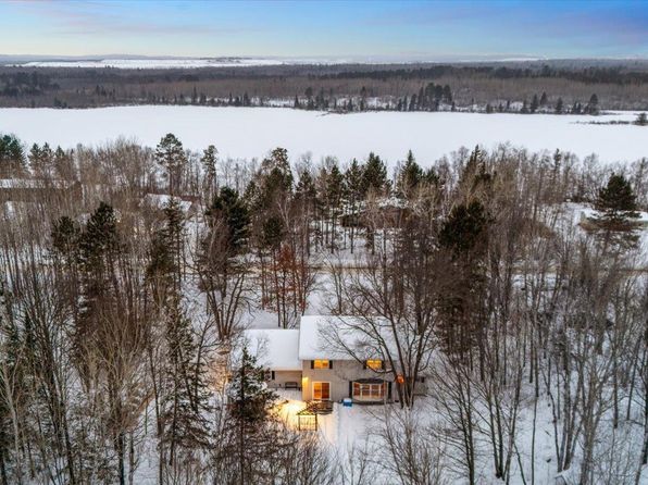 318 Viking Dr, Hoyt Lakes, MN 55750