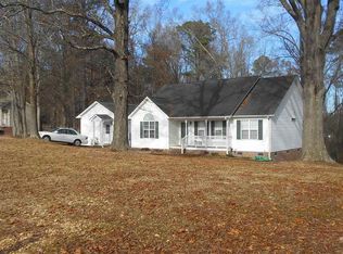 145 Carrie Dr, Clayton, NC 27527