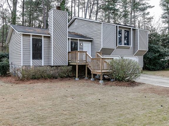 3rd image of 3804 Eli Dr