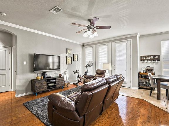 5th image of 1020 Texas St APT 3306