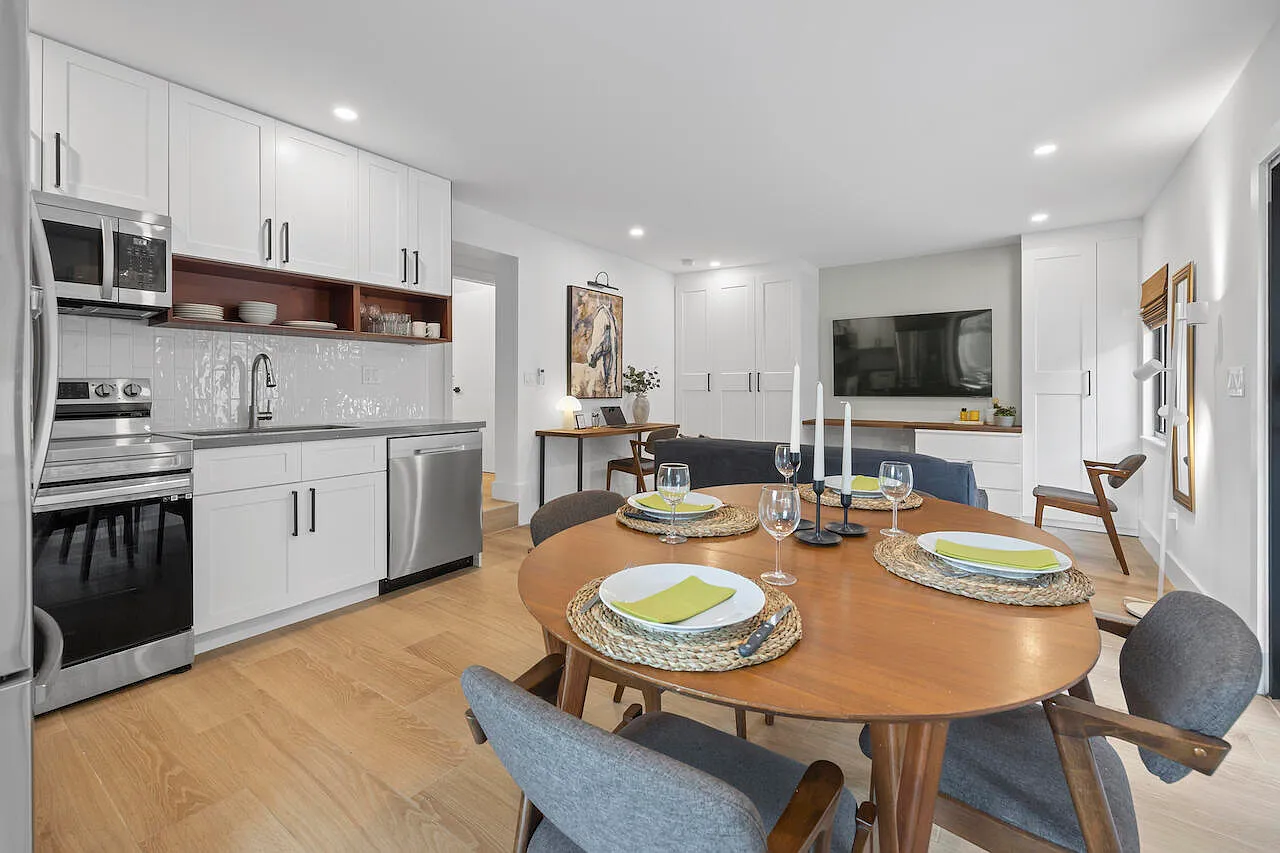 1 bed, 1.0 bath, 850 sqft, $2,500 — Photo 1
