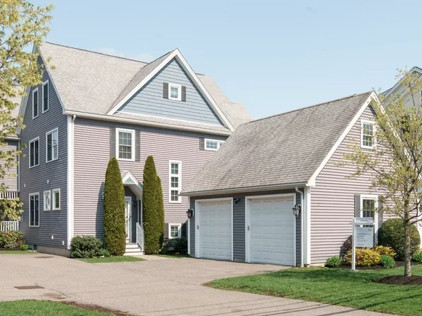 111 North St Unit 111, Newtonville, MA 02460