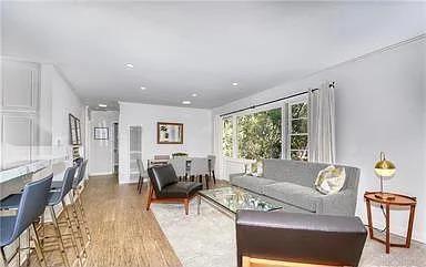 721 Jasmine Ave — Photo 2