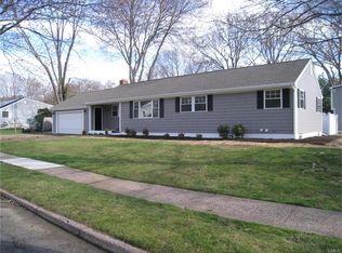 5 Lester St, Milford, CT 06461