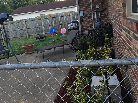 3rd image of 4605 Kings Mill Dr