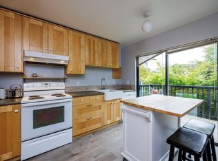 2271 W 3rd Ave #GS, Vancouver, BC V6K 1L5