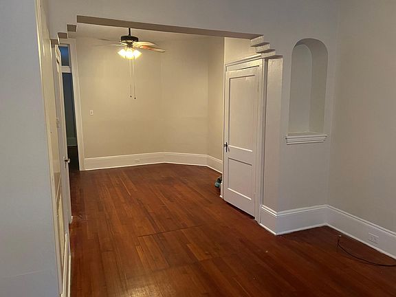 3rd image of 1302 Milan St