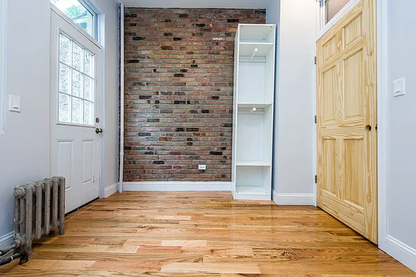 Rented by Nooklyn NYC LLC | media 40