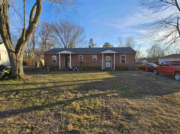 4243 Carter Rd W, Millington, TN 38053