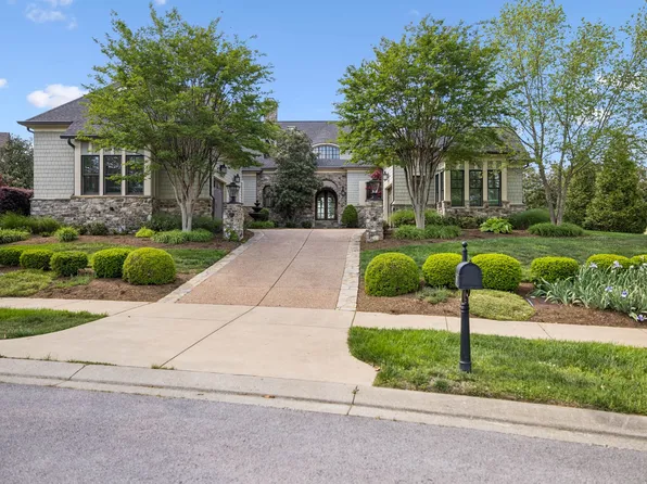 6054 Pelican Way, College Grove, TN 37046