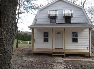 205 Bennett St, Harrisville, PA 16038