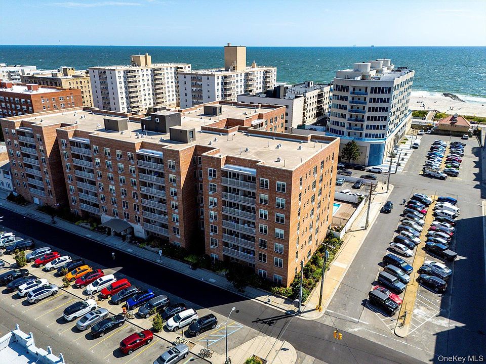 1st image of 410 E Broadway #3E