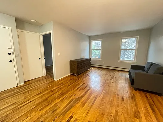 Rented by Mauro Bros Real Estate Services LLC | media 20