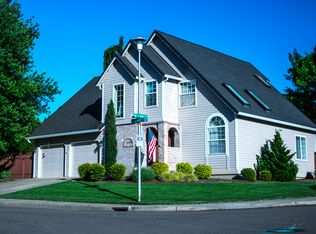 2323 NE 160th Loop, Vancouver, WA 98684