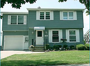 138 Woodridge Ave, Cheektowaga, NY 14225