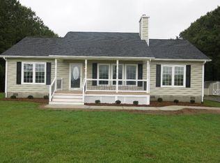 158 Indian Banks Rd, Farnham, VA 22460