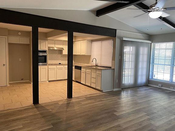 5th image of 505 Sussex Dr
