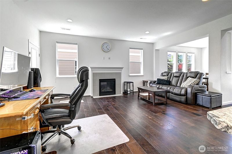 5th image of 4523 Riverfront Boulevard