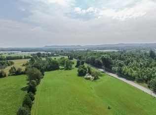 1609 Peggy Flats Rd, Paint Lick, KY 40461