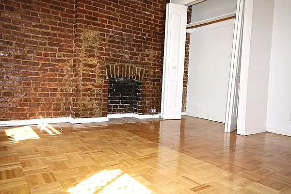 Rented by Mason Group LLC | media 16