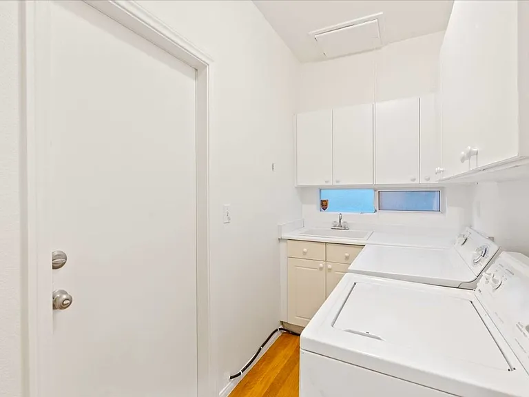 1708 Cordoba Canyon St — Photo 16