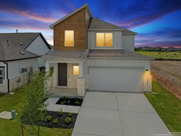 1543 Estelea Grove, New Braunfels, TX 78130