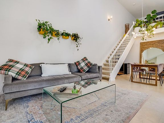 4th image of 2640 Yerba Vista Ct