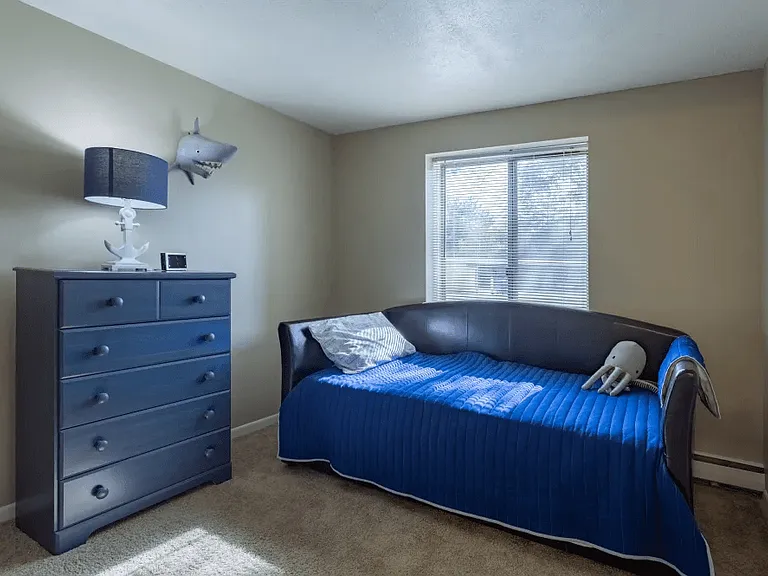 Columbus Park Apartments — Photo 5